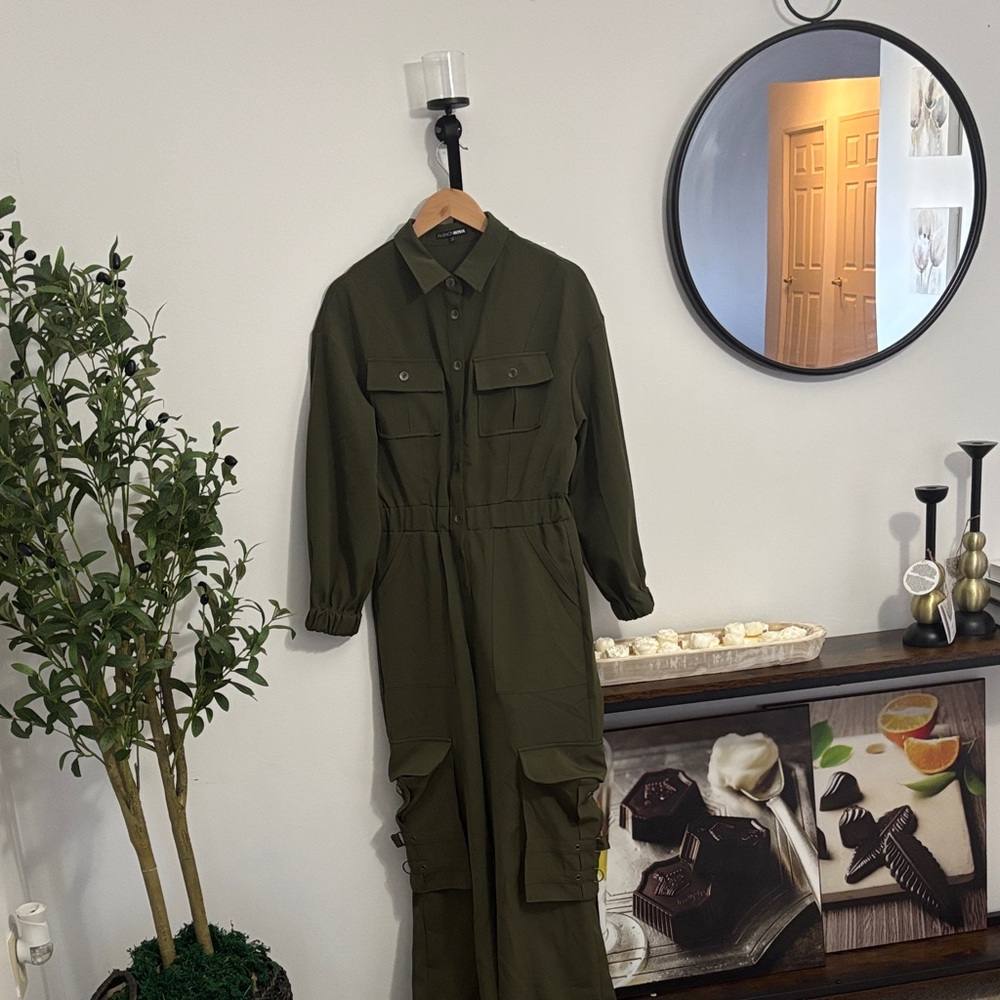 Fashion Nova Olive Utility Jumpsuit Size S Cargo Chic One Piece - Picture 2 of 13